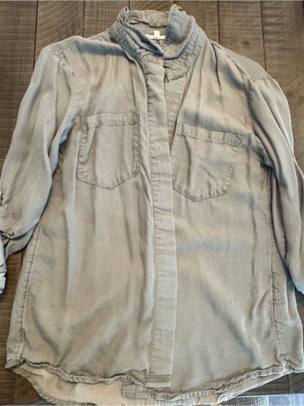 Maurices Light Green Button-Up Shirt - XS